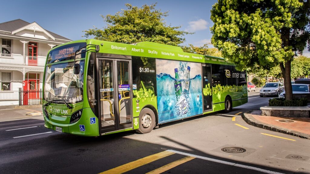 Jak kryzysy gospodarcze wpływają na branżę transportową?